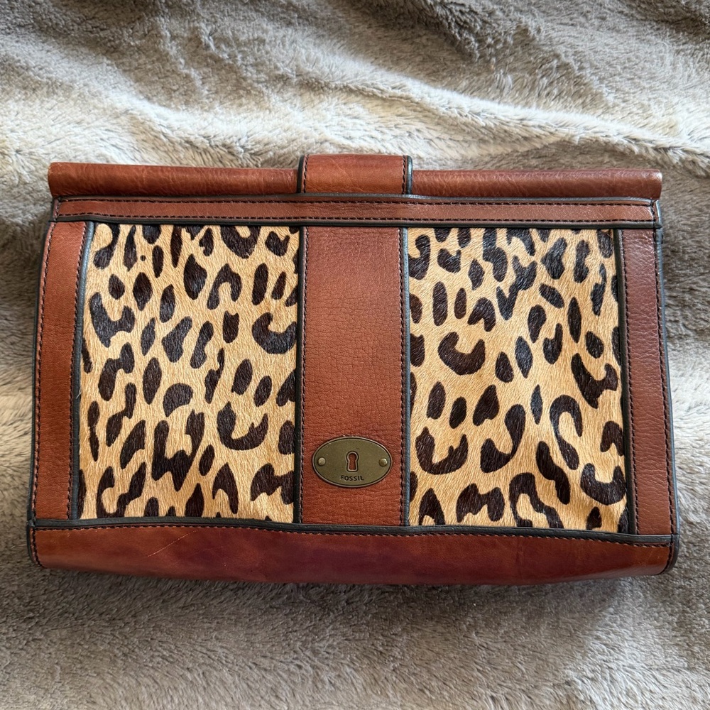 Fossil vintage genuine Leather Clutch
